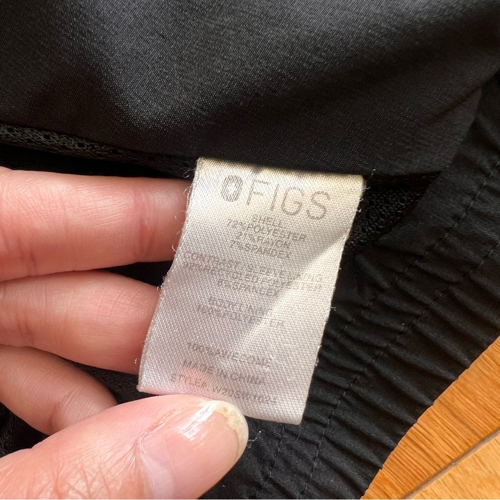 Figs Women’s Sydney Scrub Full Zip Jacket Black Technical Nurse Size Medium - Picture 7 of 8